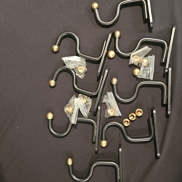 Handmade Curtain Rod Brackets - Picture 8 of 8